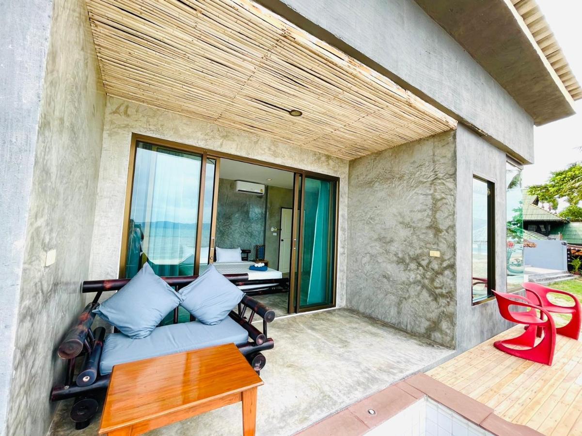 The Sea Resort Haad Rin Bagian luar foto